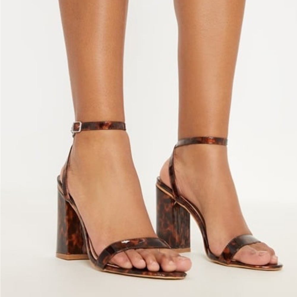 NWOT prettylittlething tortoise block heel plt - Picture 2 of 5